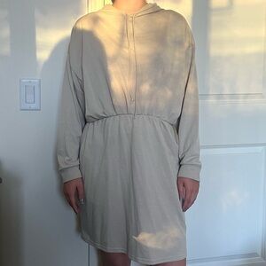 beige maxi full length hoodie • Forever 21+